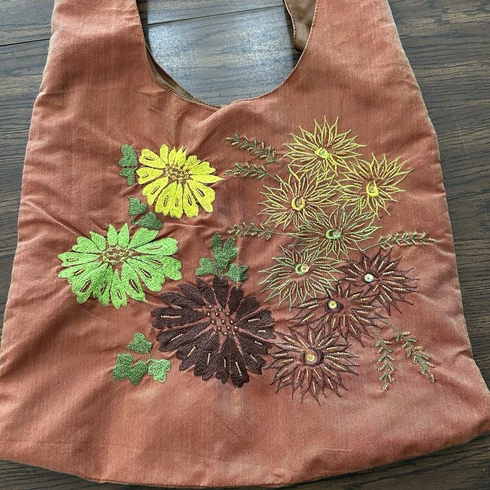 Handmade Beaded Boho Embroidered Hobo Bag‎ Terracotta Tote Floral 70's Vibe